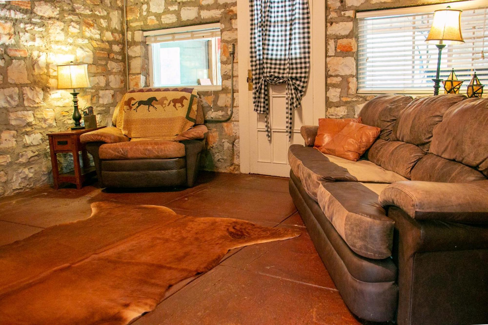 Farm stay Panther Valley Ranch *