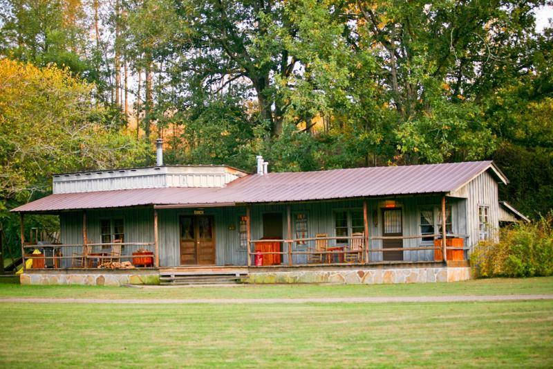 Panther Valley Ranch Farm stay *